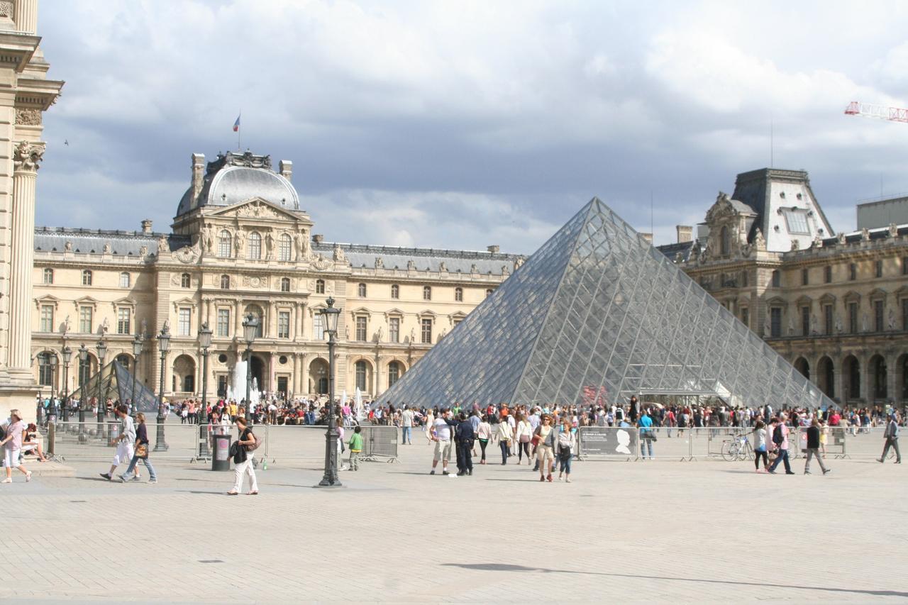 Studio Moliere - Heart Of Paris - Louvre Opera Exterior photo